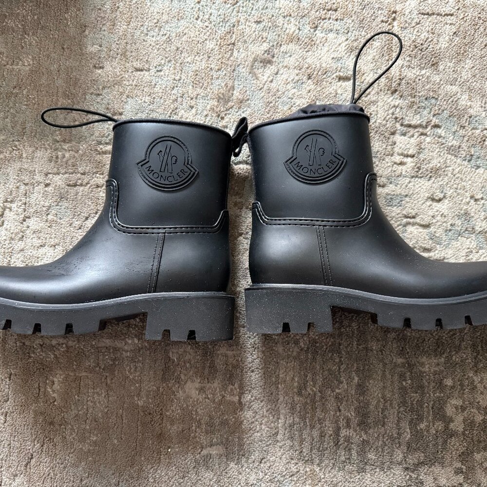 NWT/NIB Black Moncler Kickstream Low Rain Boots - size 8/38 - Picture 5 of 9